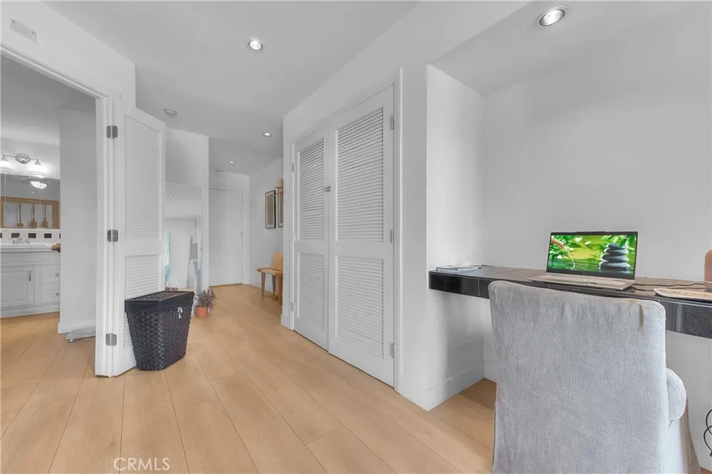 200 McNeil Lane #211 Newport Beach, CA 92663