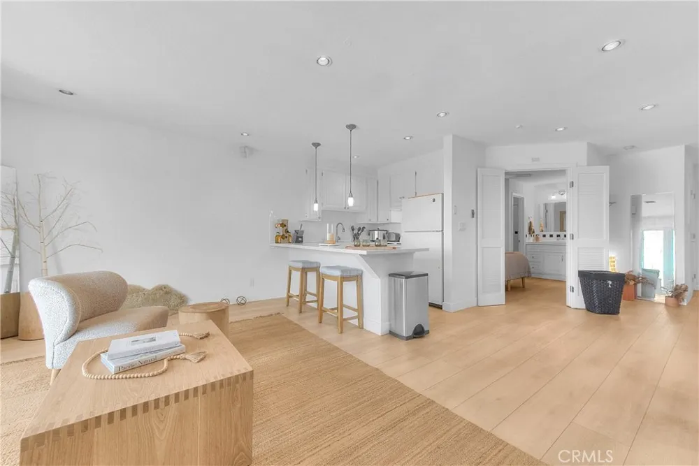 200 McNeil Lane #211 Newport Beach, CA 92663