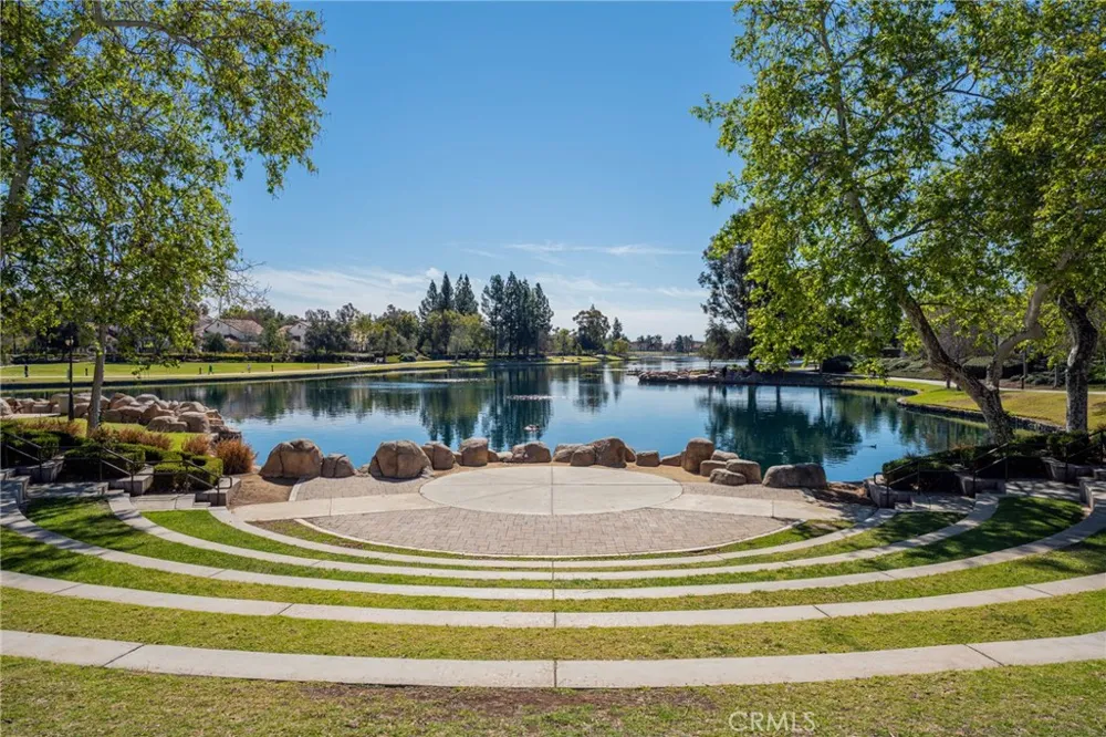 23 Vista Colinas Rancho Santa Margarita, CA 92688