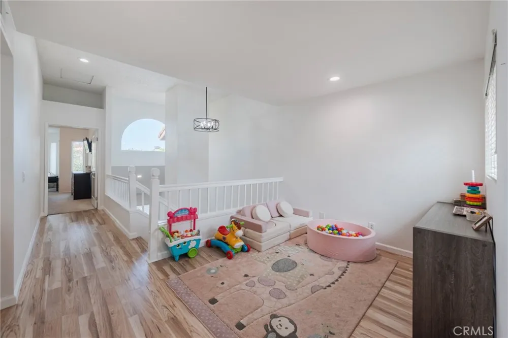 23 Vista Colinas Rancho Santa Margarita, CA 92688