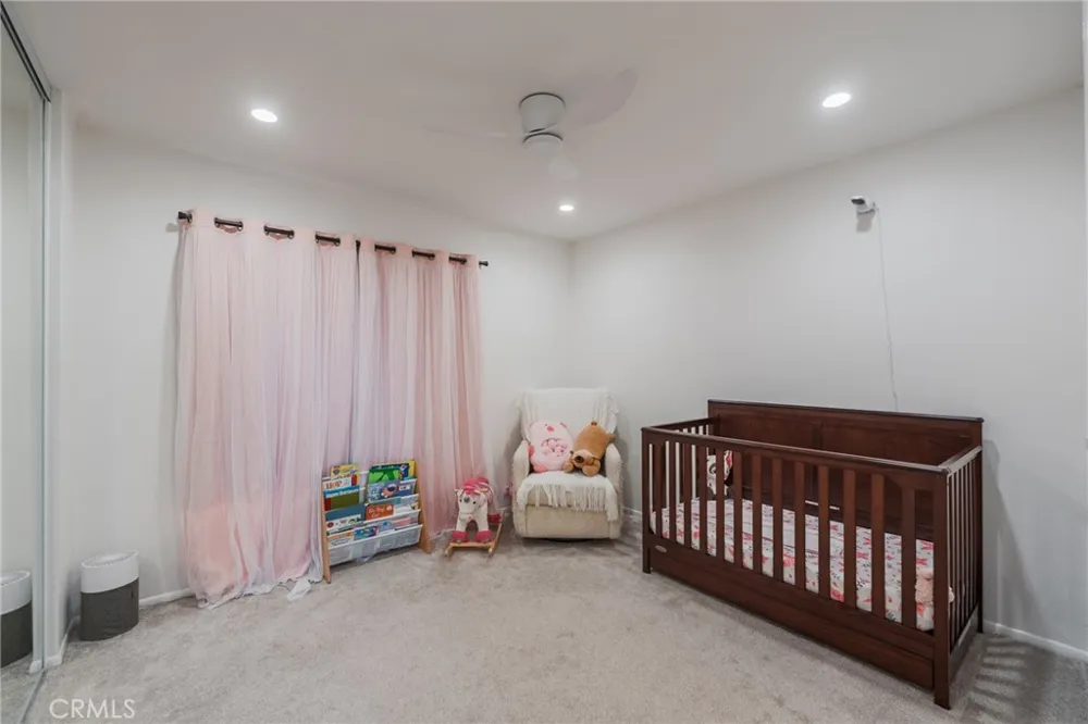 23 Vista Colinas Rancho Santa Margarita, CA 92688