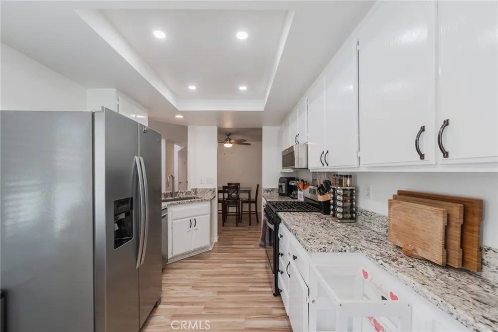 23 Vista Colinas Rancho Santa Margarita, CA 92688