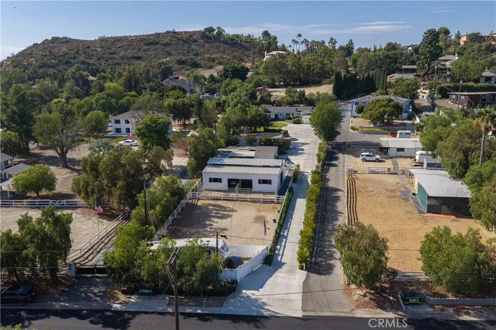 10903 Meads Orange, CA 92869