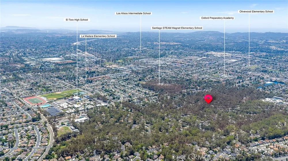 25031 Castlewood Lake Forest, CA 92630
