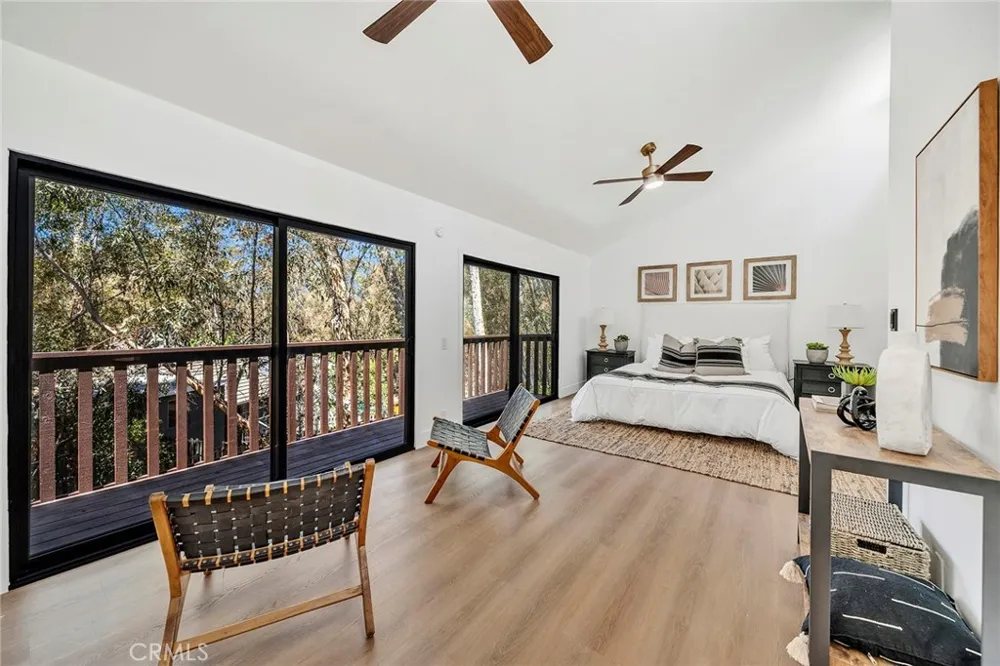 25031 Castlewood Lake Forest, CA 92630