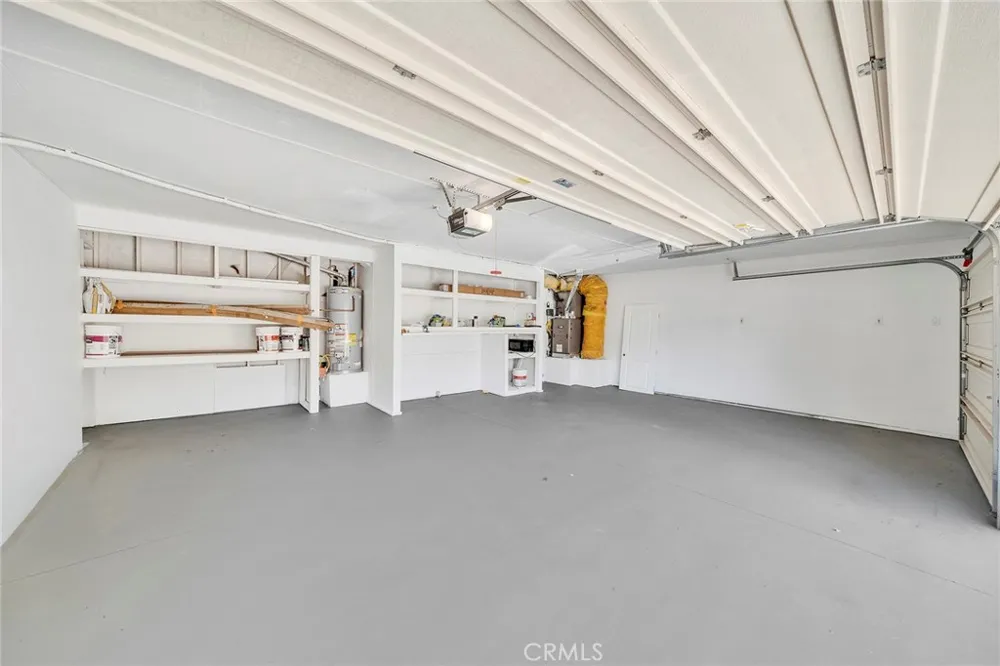25031 Castlewood Lake Forest, CA 92630
