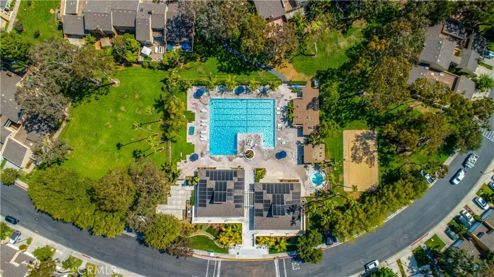 19532 Sandcastle Huntington Beach, CA 92648