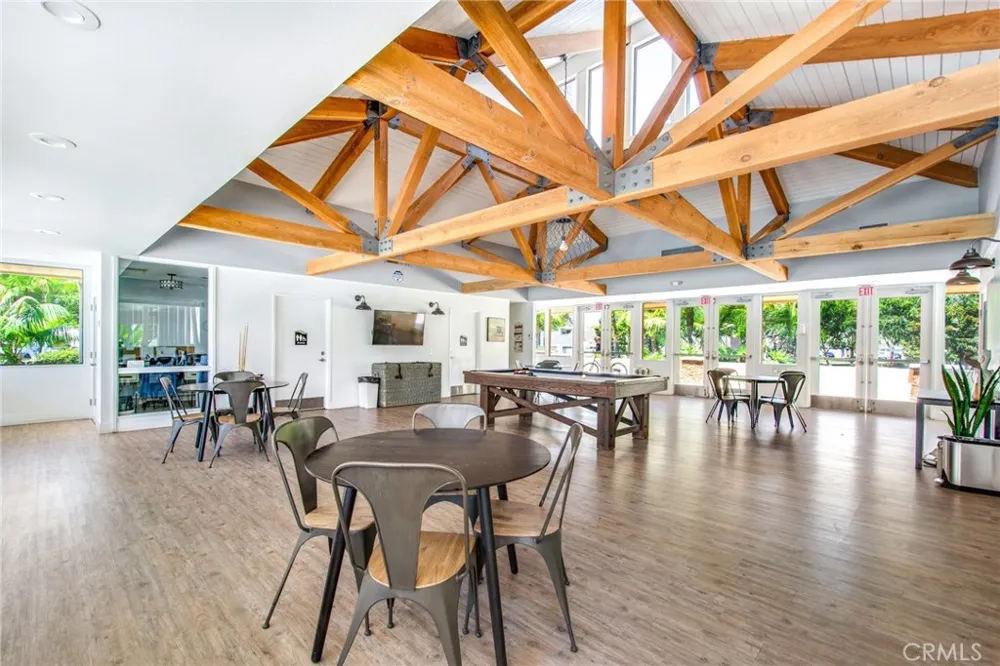 19532 Sandcastle Huntington Beach, CA 92648