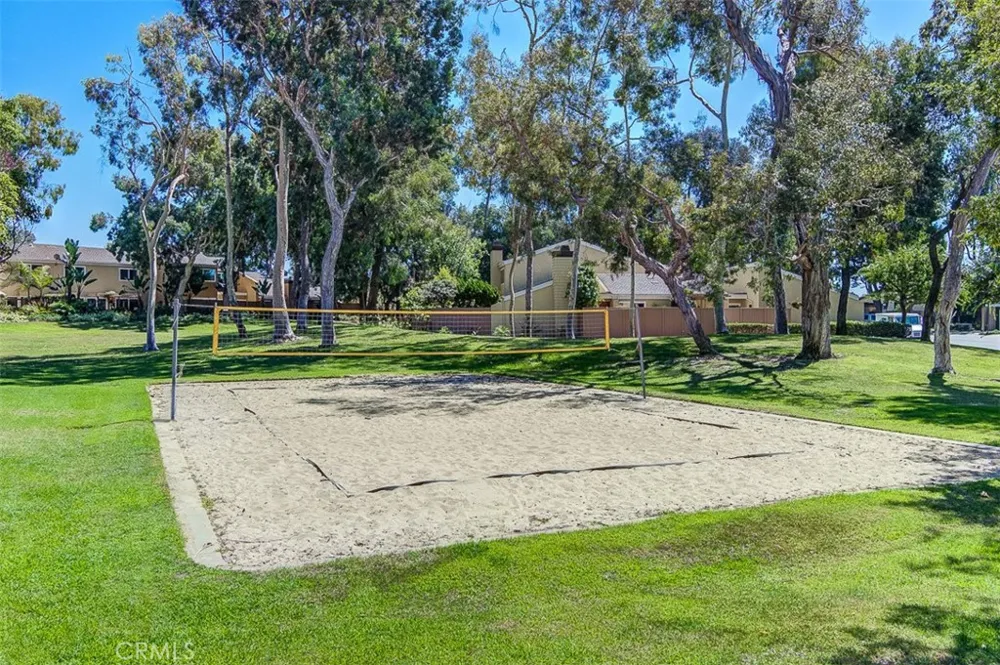19532 Sandcastle Huntington Beach, CA 92648