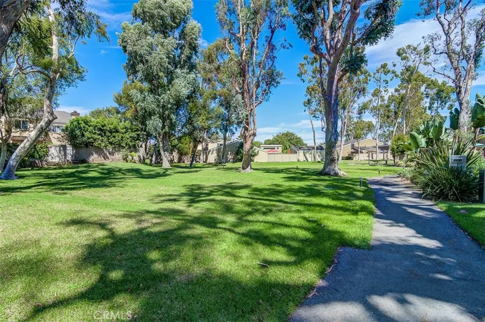 19532 Sandcastle Huntington Beach, CA 92648