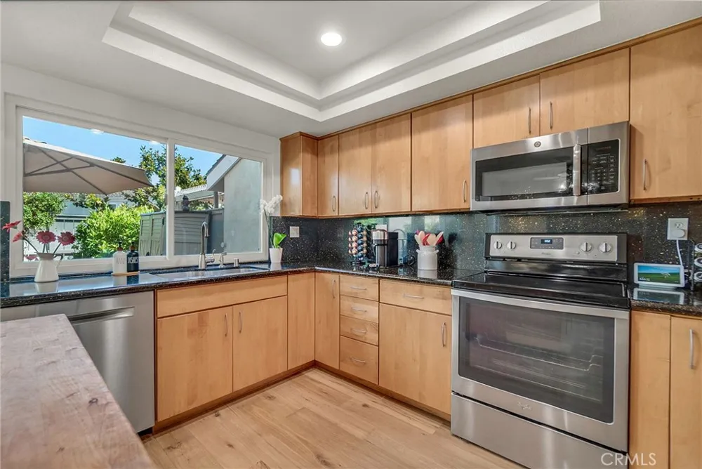 19532 Sandcastle Huntington Beach, CA 92648