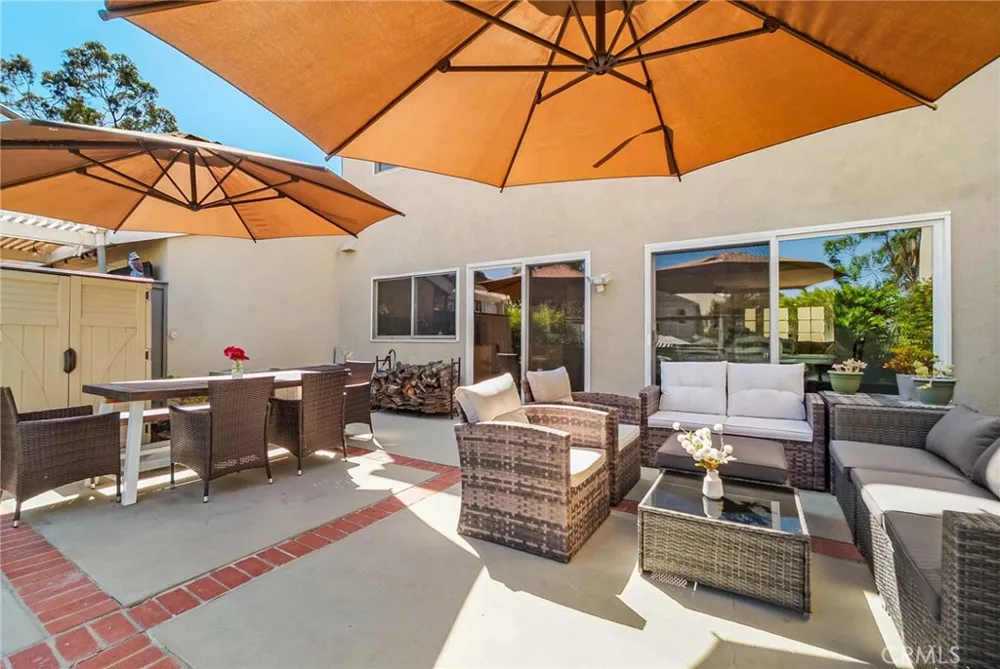 19532 Sandcastle Huntington Beach, CA 92648
