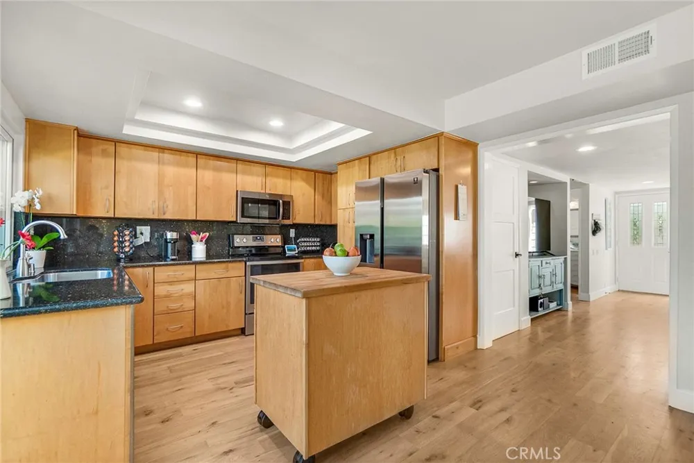 19532 Sandcastle Huntington Beach, CA 92648