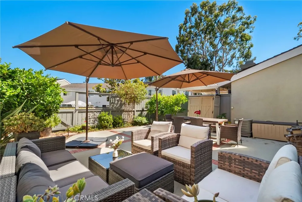 19532 Sandcastle Huntington Beach, CA 92648