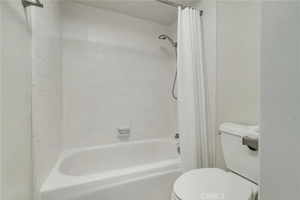 19532 Sandcastle Huntington Beach, CA 92648
