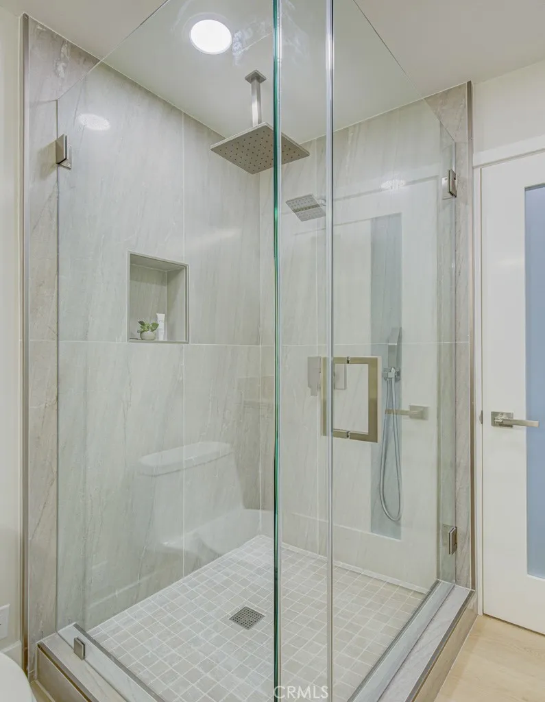 2386 Via Mariposa West W #2F Laguna Woods, CA 92637