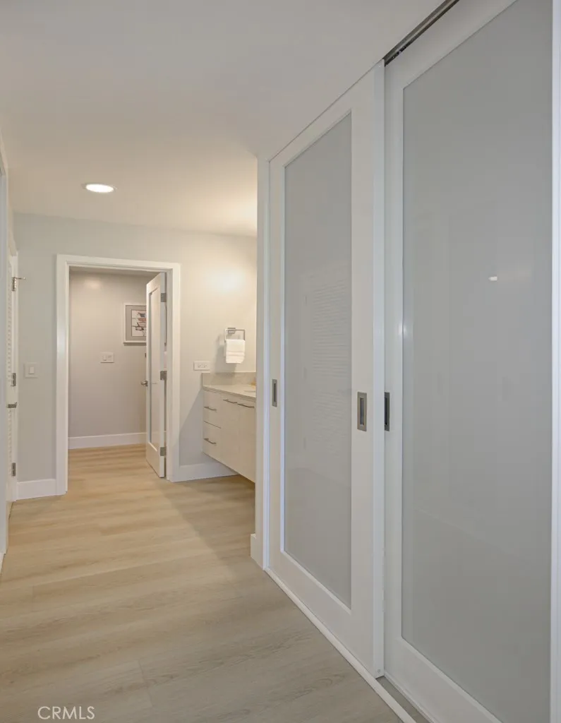 2386 Via Mariposa West W #2F Laguna Woods, CA 92637