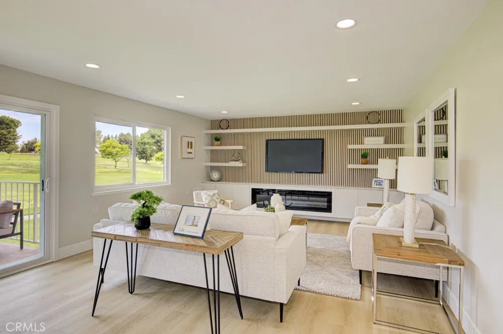 2386 Via Mariposa West W #2F Laguna Woods, CA 92637