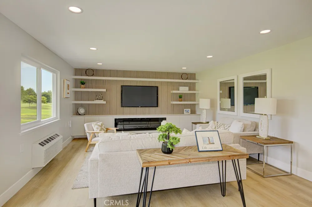 2386 Via Mariposa West W #2F Laguna Woods, CA 92637