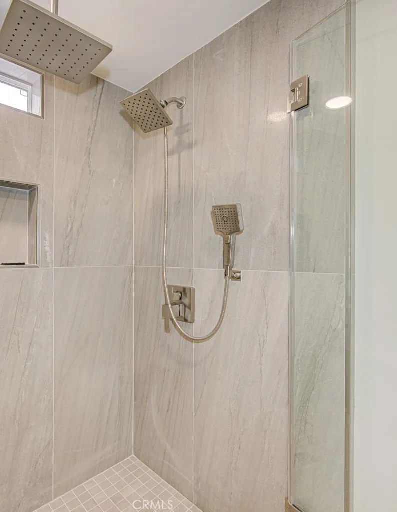 2386 Via Mariposa West W #2F Laguna Woods, CA 92637
