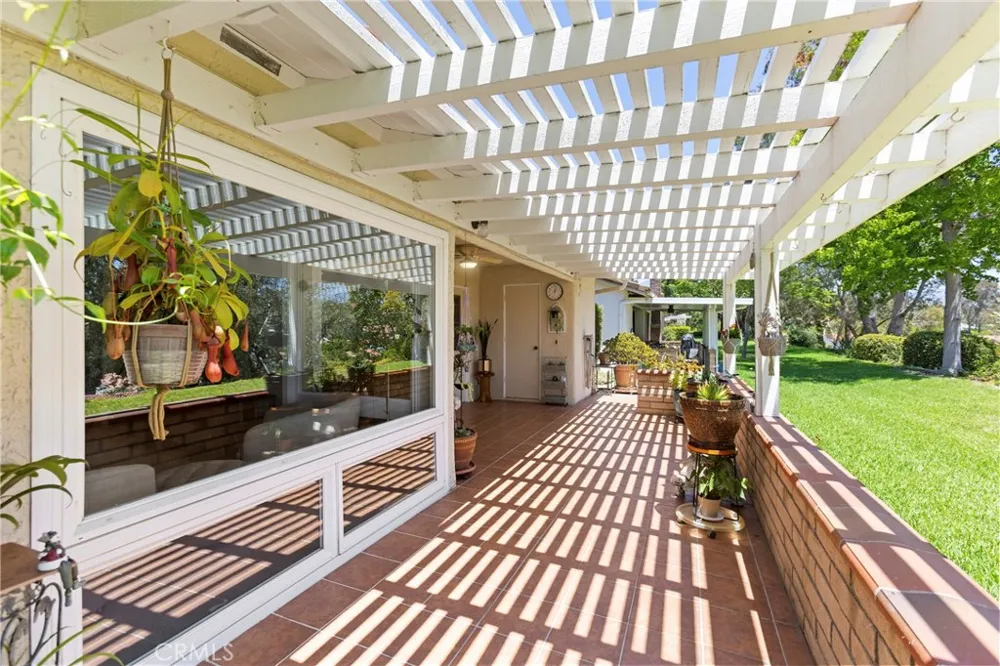 28162 Via Herrera Mission Viejo, CA 92692