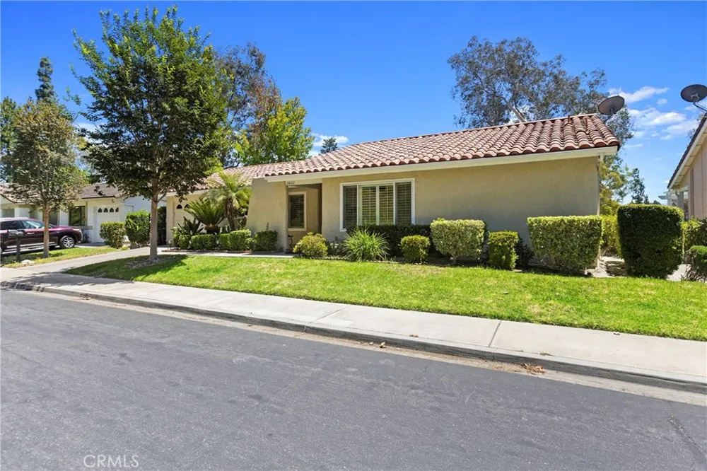 28162 Via Herrera Mission Viejo, CA 92692