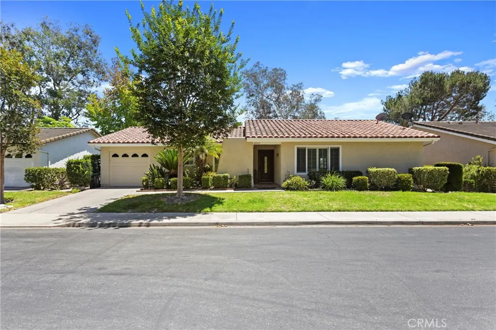 28162 Via Herrera Mission Viejo, CA 92692