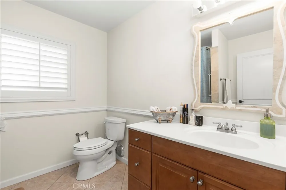 28162 Via Herrera Mission Viejo, CA 92692