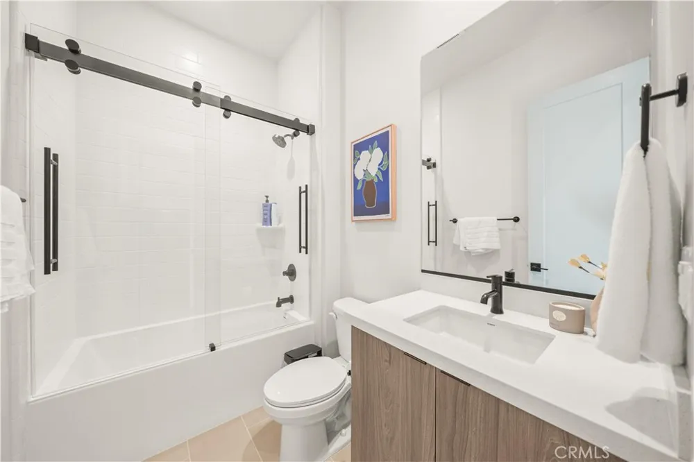 18472 Boulder Bluff Silverado, CA 92676