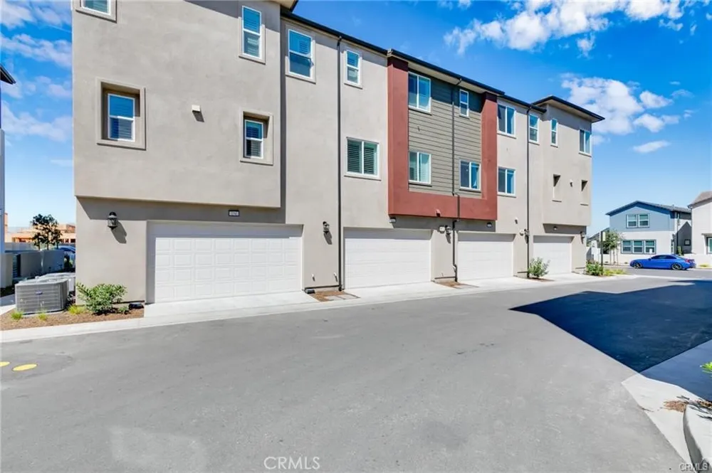 152 Restore Irvine, CA 92618