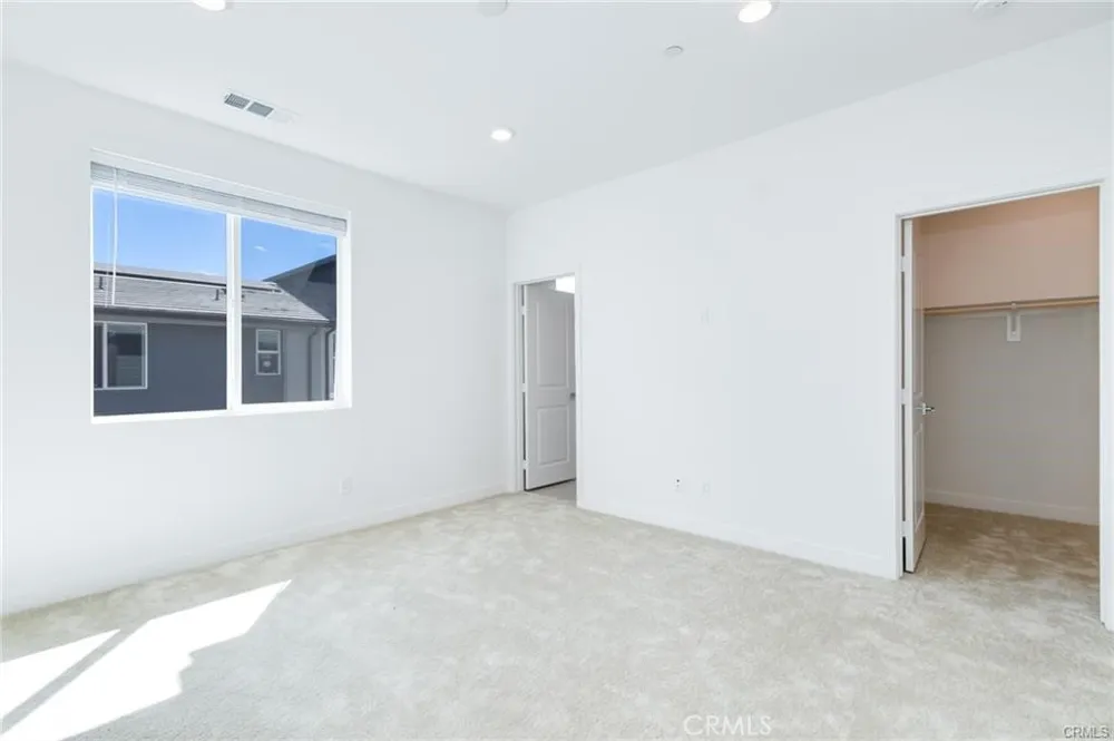 152 Restore Irvine, CA 92618