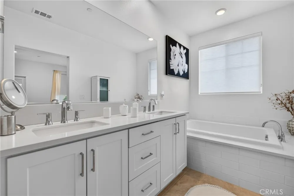 1100 N Anaheim Blvd #1 Anaheim, CA 92801