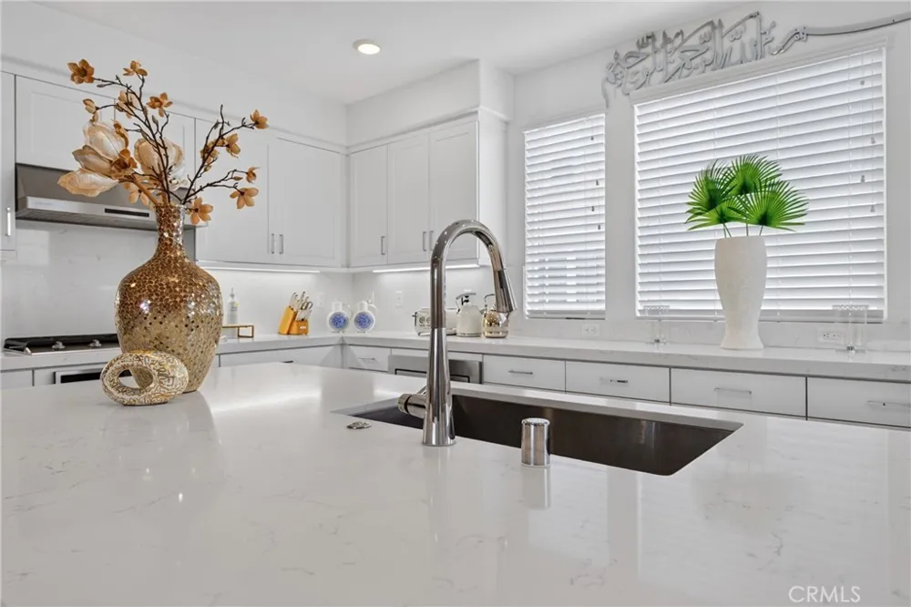 1100 N Anaheim Blvd #1 Anaheim, CA 92801