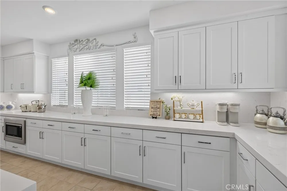 1100 N Anaheim Blvd #1 Anaheim, CA 92801