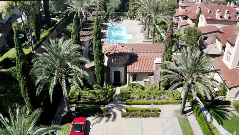 51 MANDRIA Newport Coast, CA 92657
