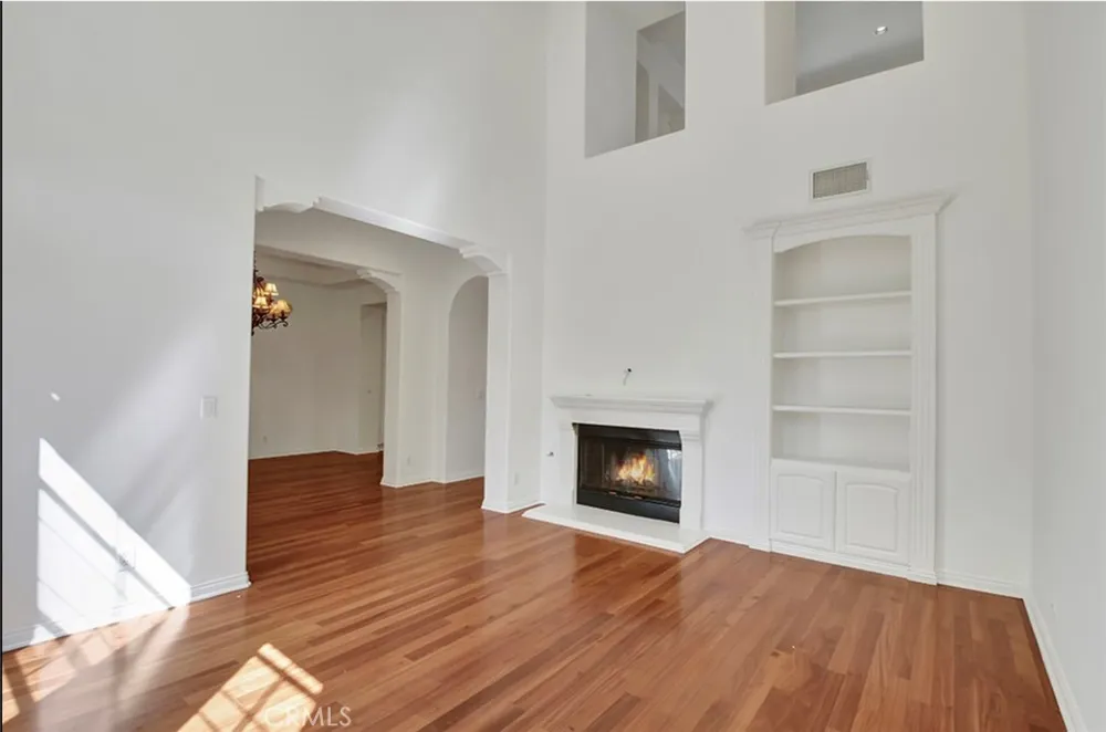 51 MANDRIA Newport Coast, CA 92657