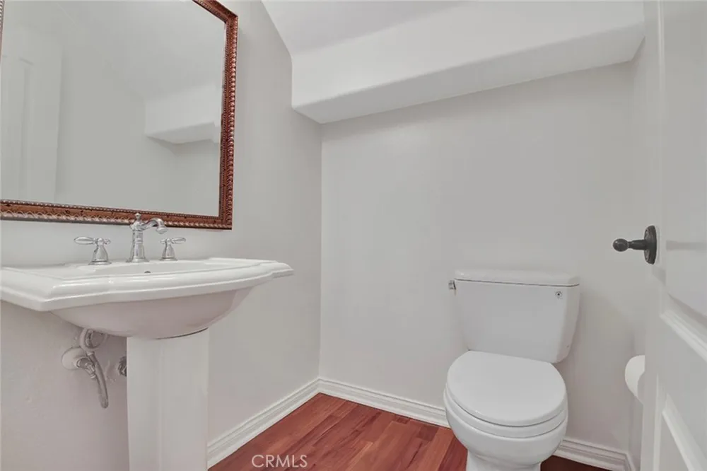 51 MANDRIA Newport Coast, CA 92657
