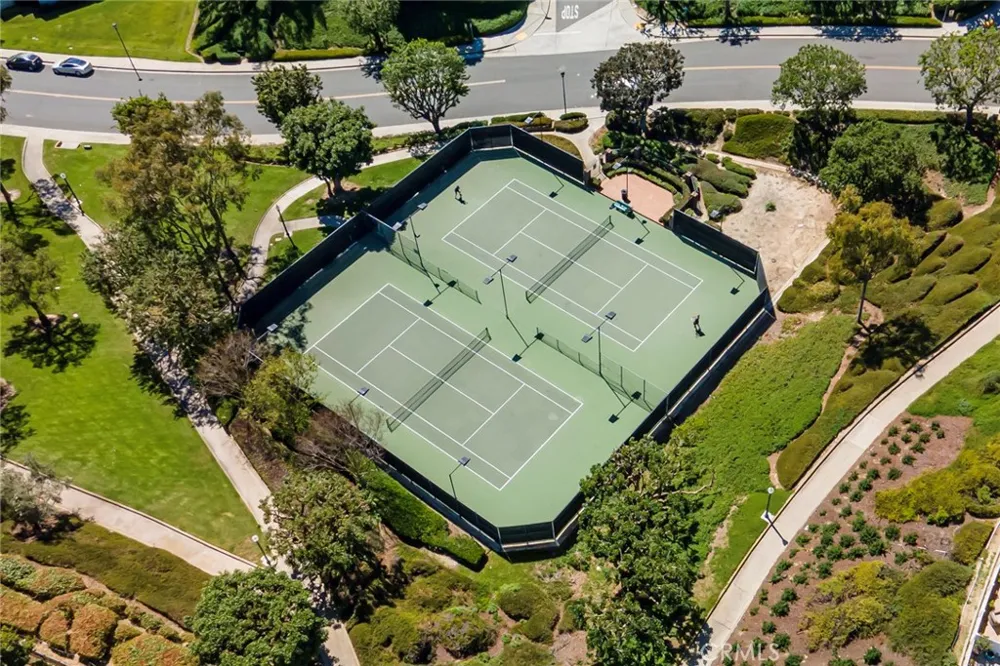 37 Terrace Circle Laguna Niguel, CA 92677