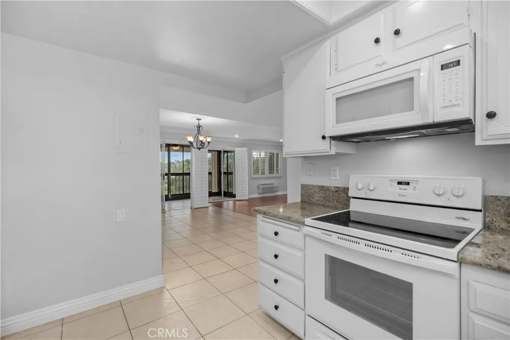 5371 Punta Alta #3B Laguna Woods, CA 92637