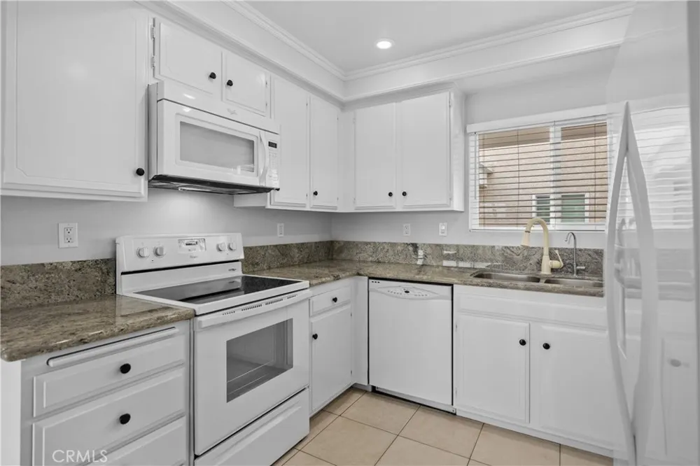5371 Punta Alta #3B Laguna Woods, CA 92637