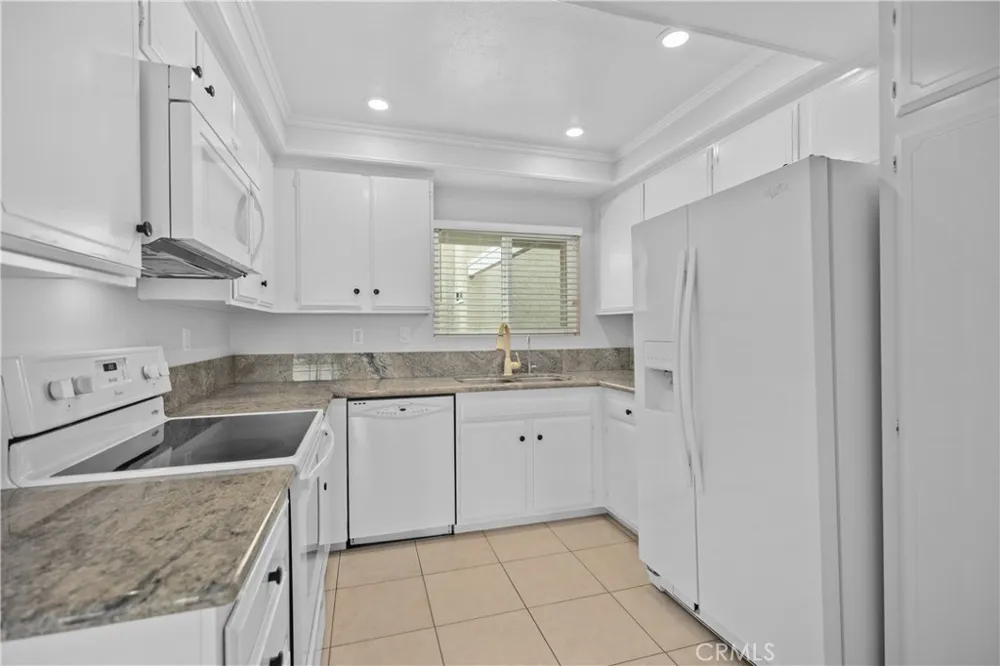 5371 Punta Alta #3B Laguna Woods, CA 92637