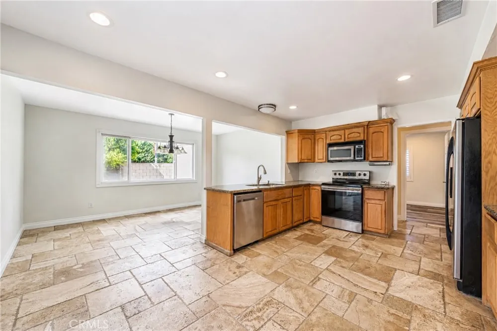 21265 Gerndal Diamond Bar, CA 91789