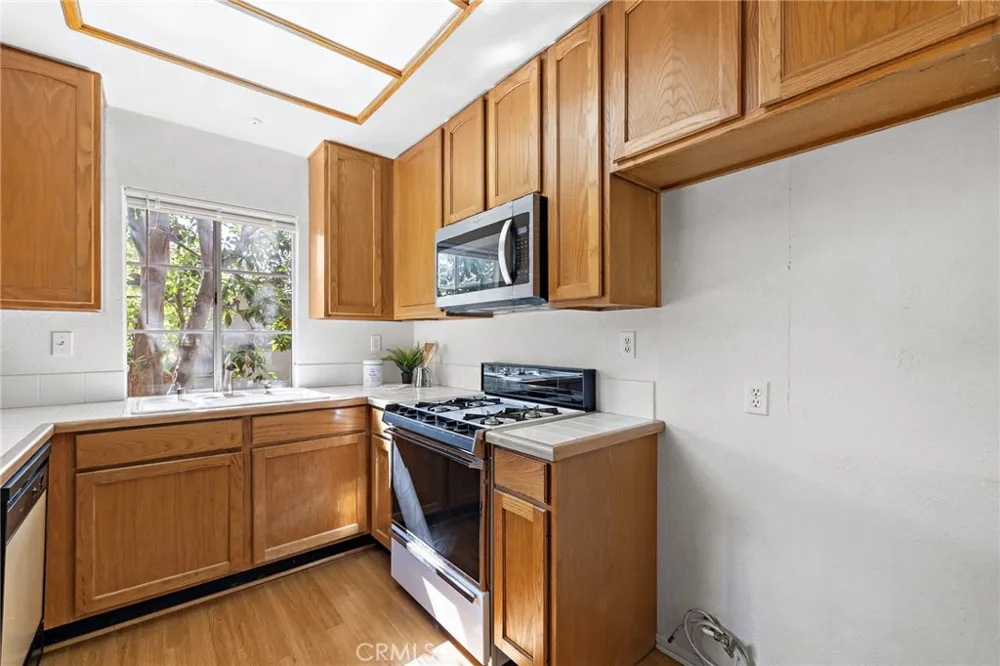 75 Via Contento Rancho Santa Margarita, CA 92688