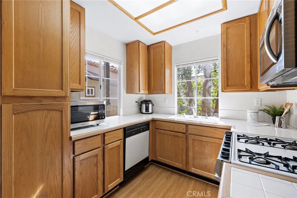 75 Via Contento Rancho Santa Margarita, CA 92688