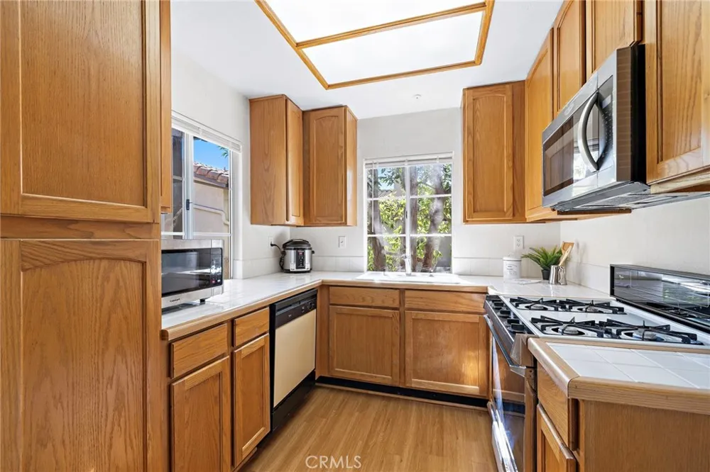 75 Via Contento Rancho Santa Margarita, CA 92688