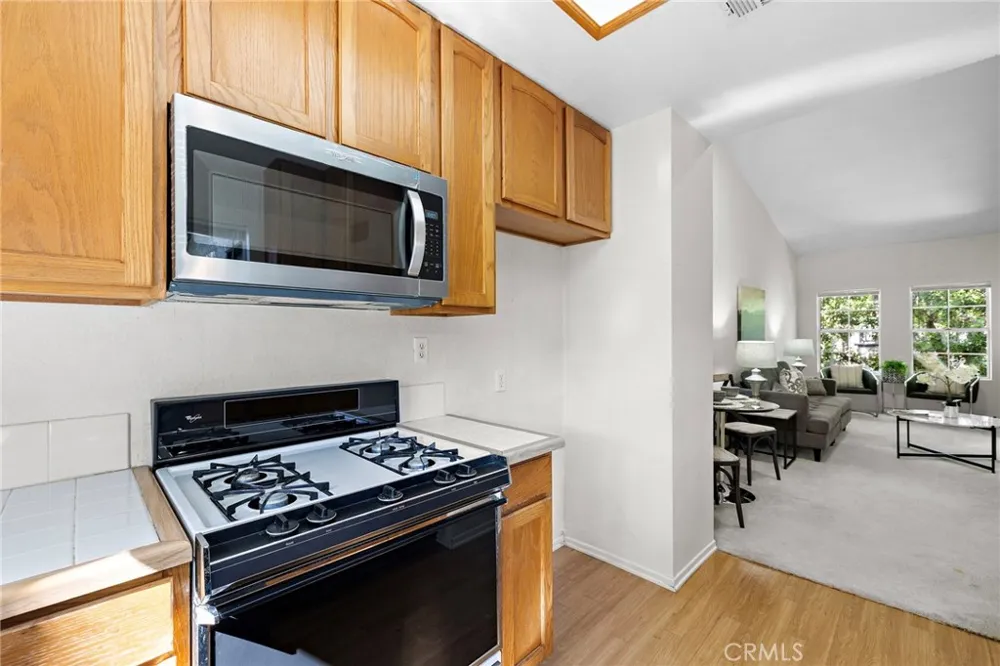 75 Via Contento Rancho Santa Margarita, CA 92688
