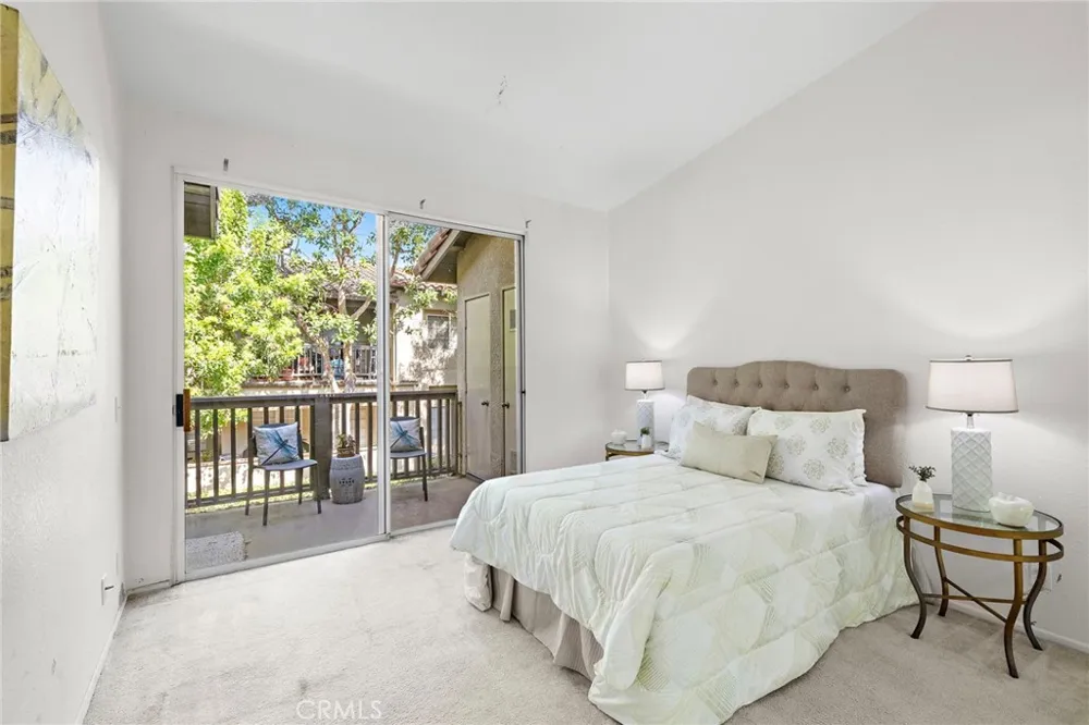 75 Via Contento Rancho Santa Margarita, CA 92688