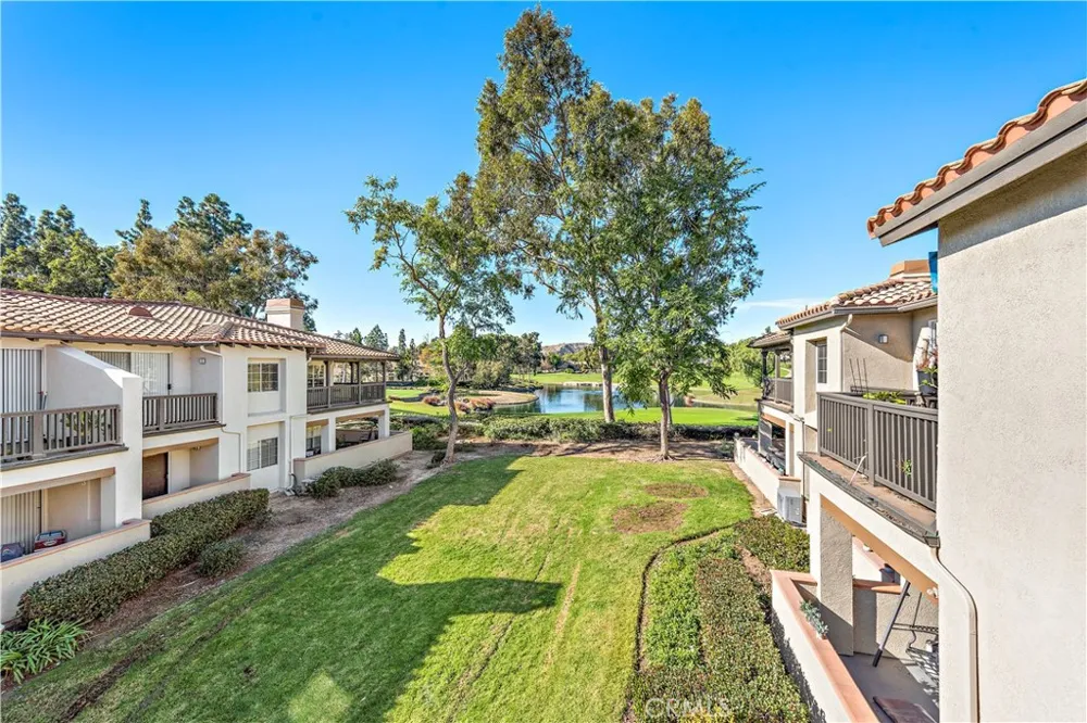 75 Via Contento Rancho Santa Margarita, CA 92688