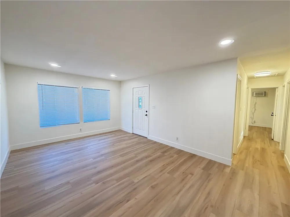 12660 Yorba Chino, CA 91710
