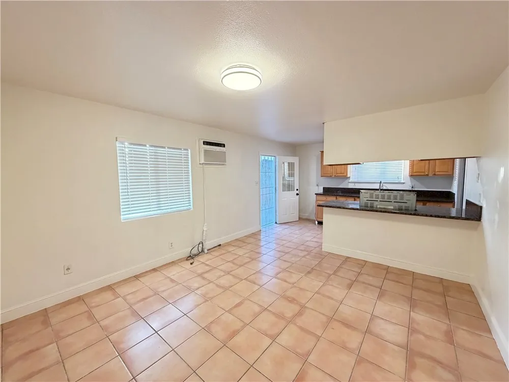 12660 Yorba Chino, CA 91710